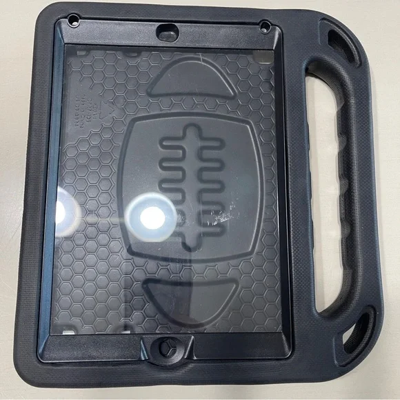 iPad Air 1st gen 32GB Model A1474 with Black Protective Case - Picture 9 of 16